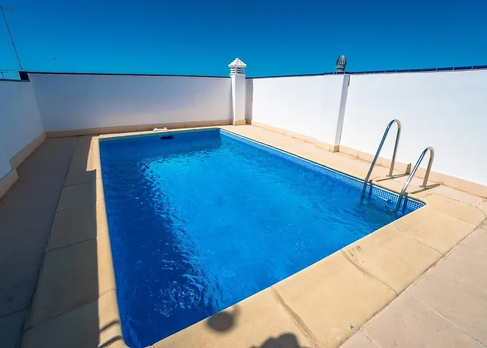 Manuel Martin Нерха